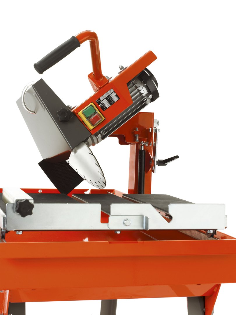 HUSQVARNA TS 300 E – Steintrennsäge incl. Diamantscheibe (695 mm Schnittlänge)
