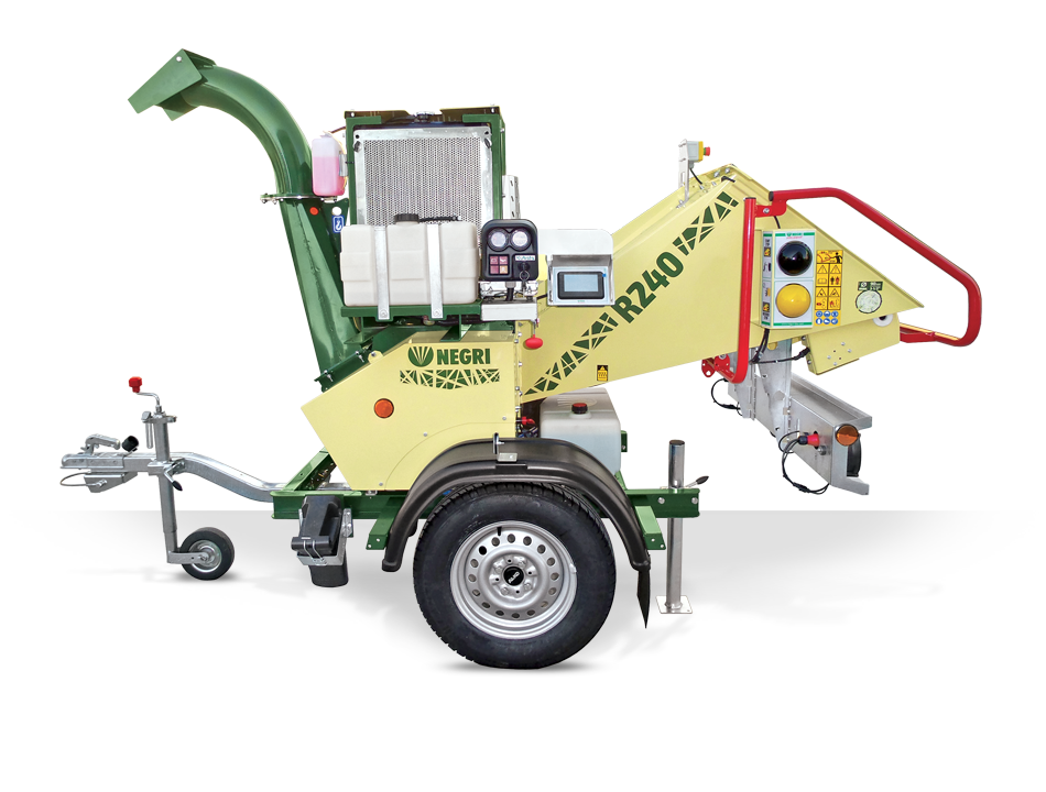 NEGRI Biohäcksler R240 / Benzin- oder Diesel-Häcksler mit Straßenfahrwerk
